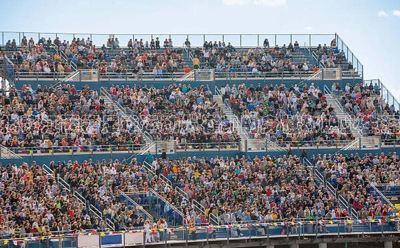 谈球吧官网app华策影视揭秘江西籍足球运动员崔凯的身世和职业生涯