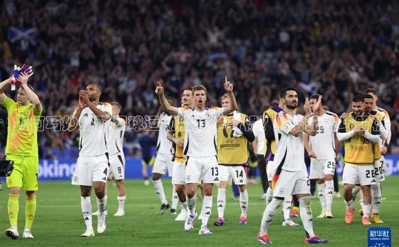 谈球吧网页版度小满理财如何巧妙搭配足球运动服和半身裙？| 搭配技巧解析